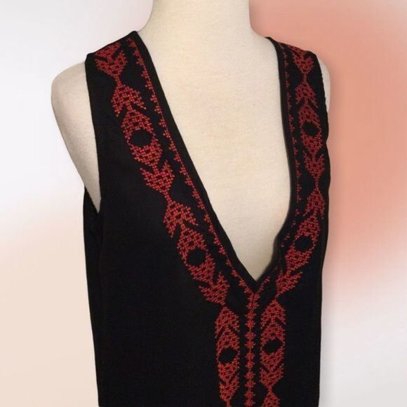 BOOHOO Black and Red Cross Stitch V Neck Retro Swimsuit Cover Up Size 6 NWT - Picture 3 of 12